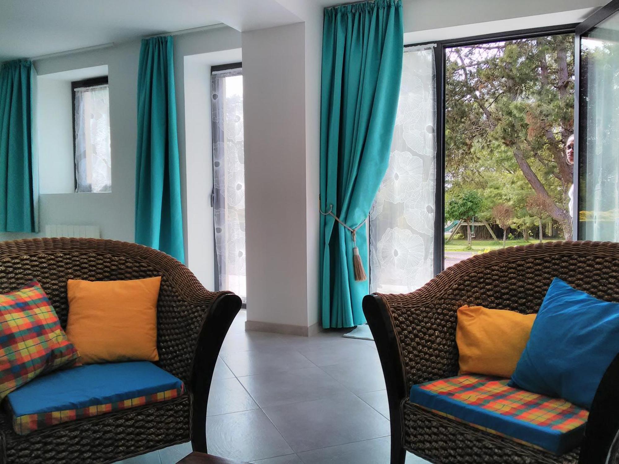 La Maison Periot Trevieres Zimmer foto